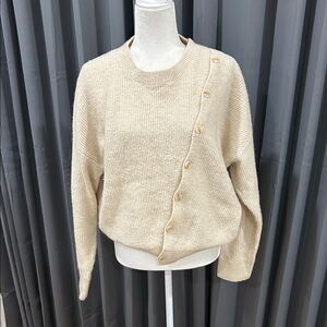 Chic Cream Button-Accent Women's Sweater